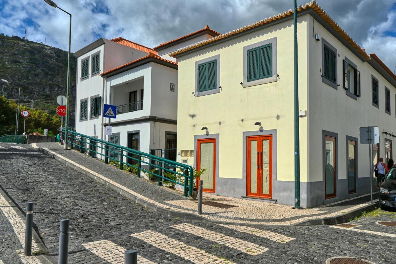 מצ'יקו Largo Dos Milagres, A Home In Madeira מראה חיצוני תמונה
